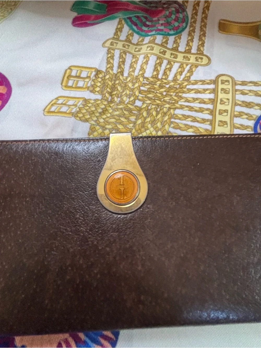 Rare Vintage GUCCI Leather Continental Wallet - Teardrop Clasp - Rich Mahogany
